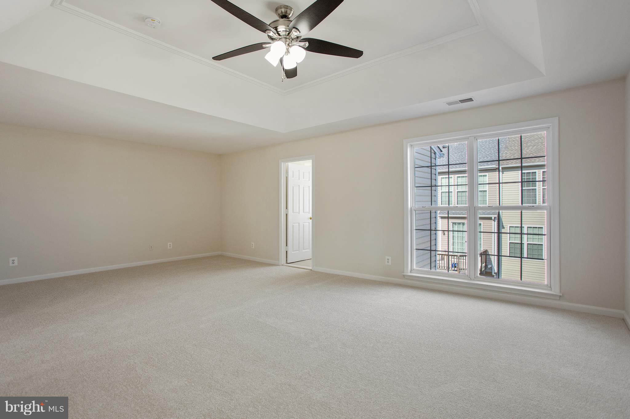 LAUREL HILL LANDBAY - Residential