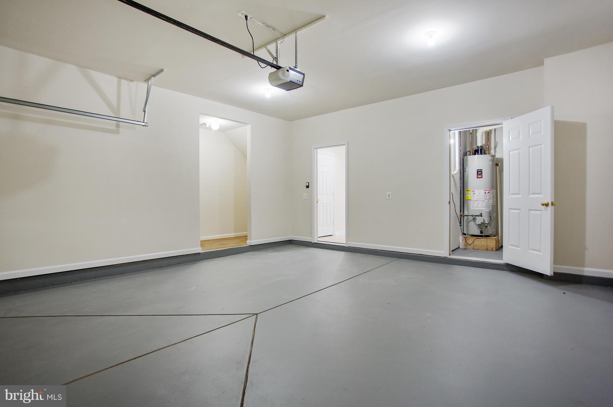 LAUREL HILL LANDBAY - Residential