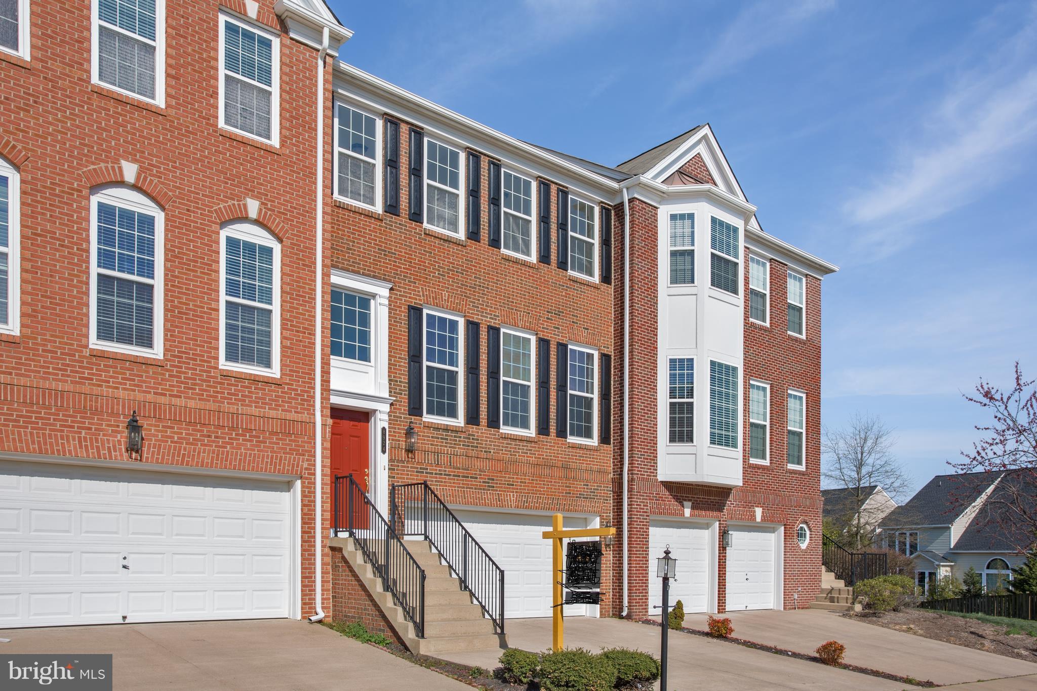 LAUREL HILL LANDBAY - Residential