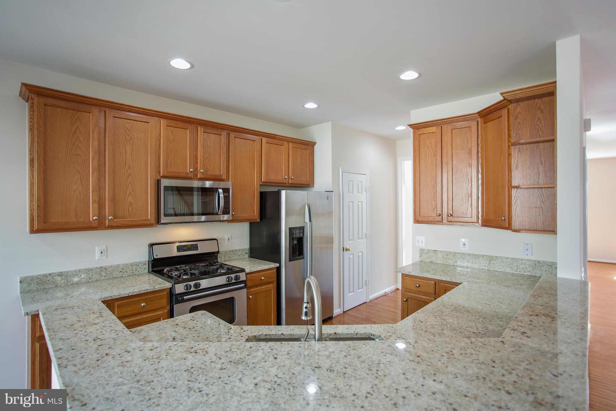 LAUREL HILL LANDBAY - Residential