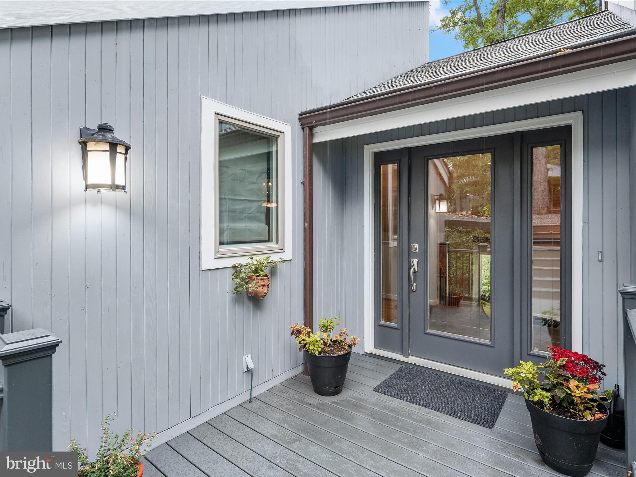 SOUTH RIVER MANOR - Residential