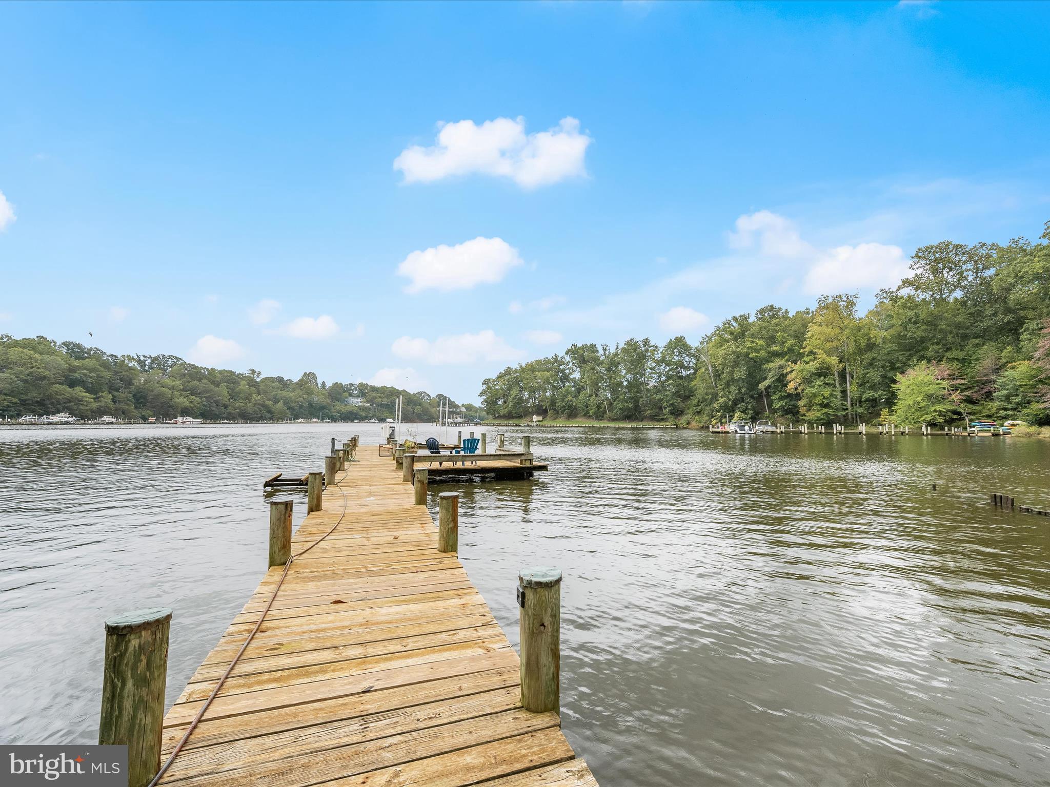 SOUTH RIVER MANOR - Residential