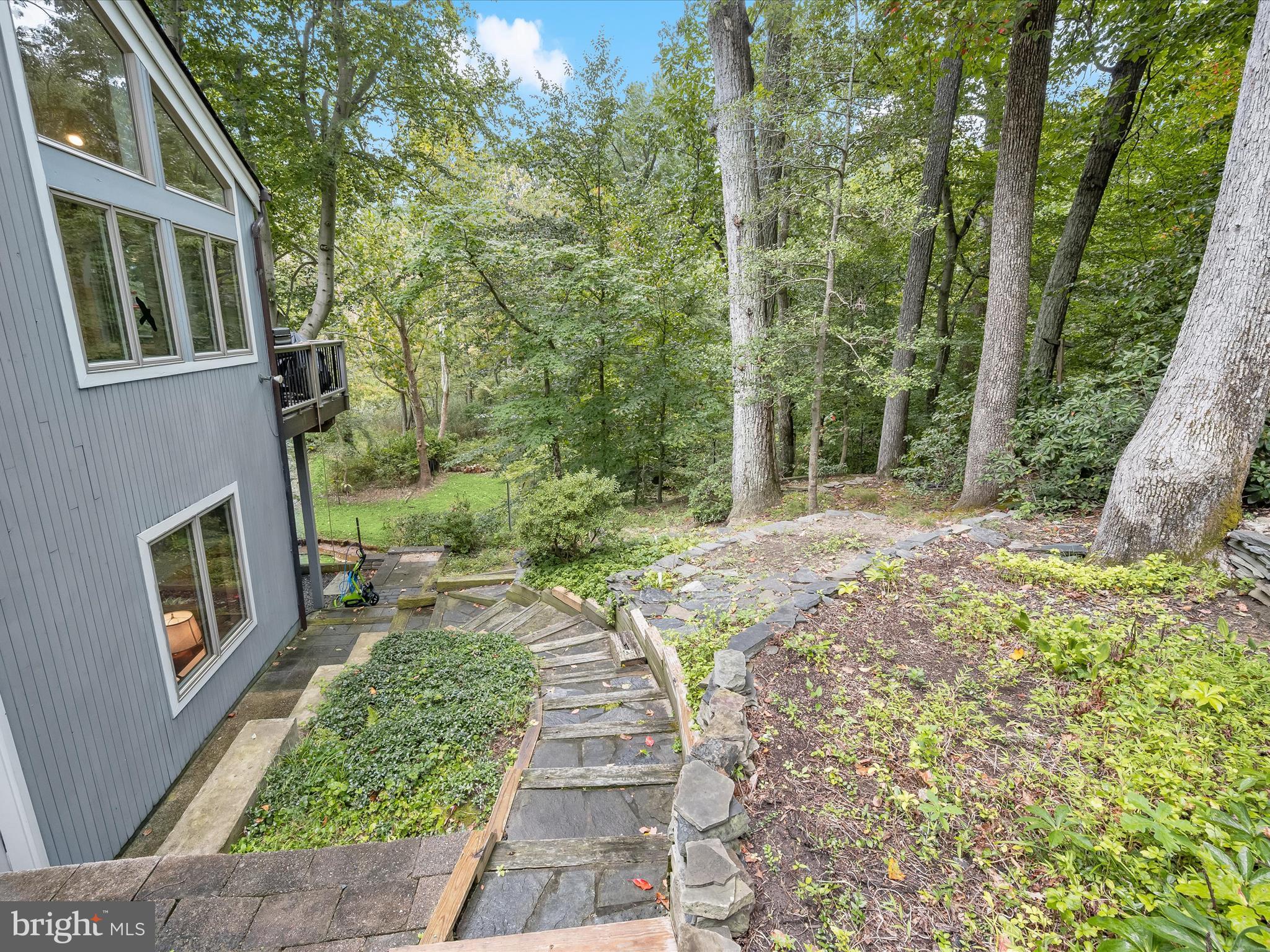 SOUTH RIVER MANOR - Residential