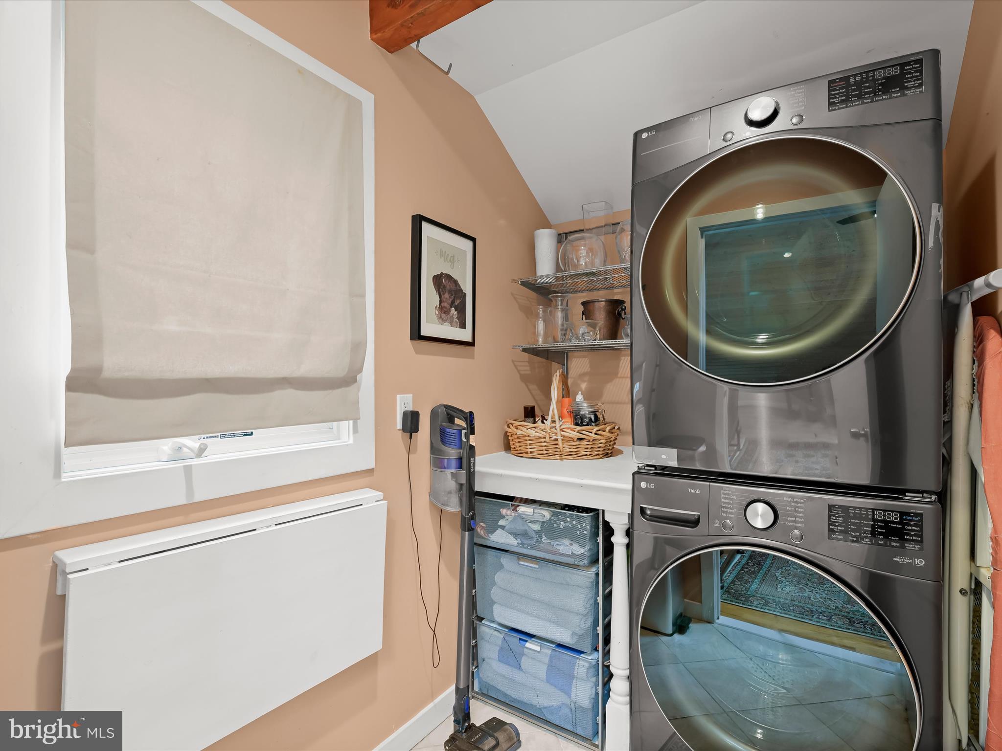 SOUTH RIVER MANOR - Residential