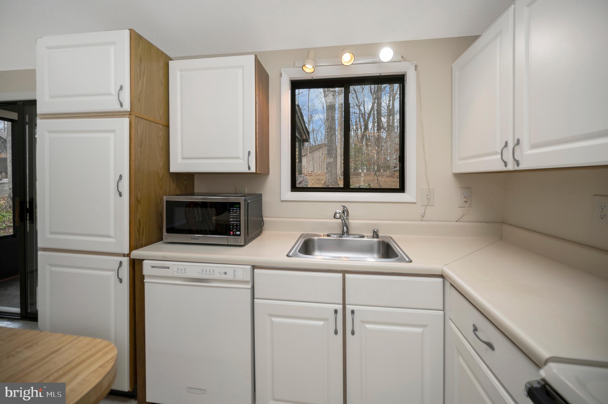 LAKE OF THE WOODS - Residential