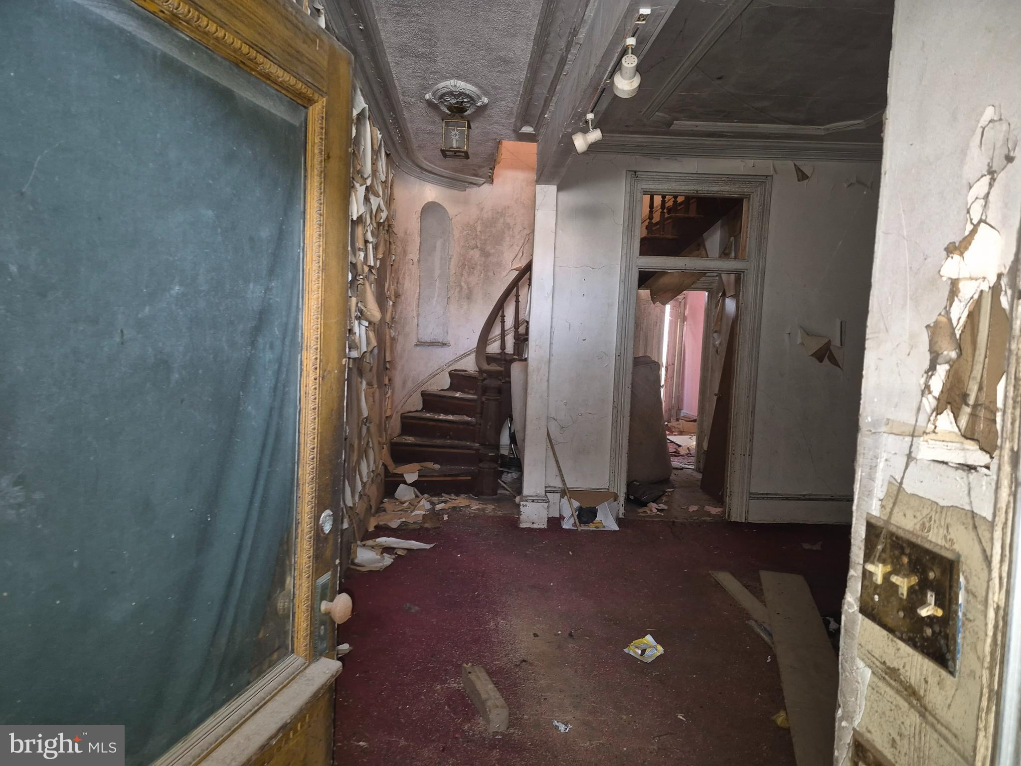 FRANKLIN SQUARE HISTORIC DISTRICT - Residential