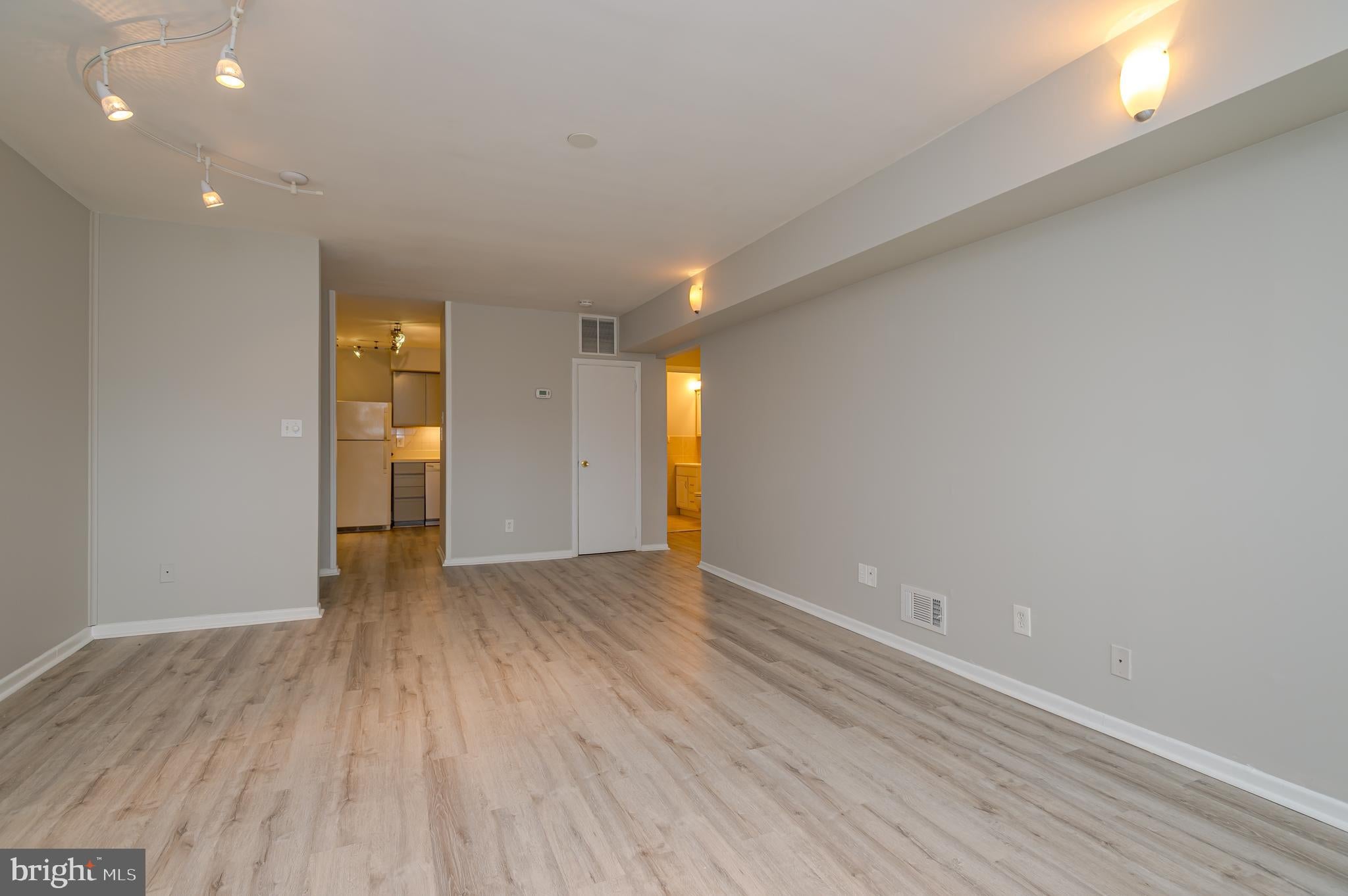 12 AVON DRIVE J
