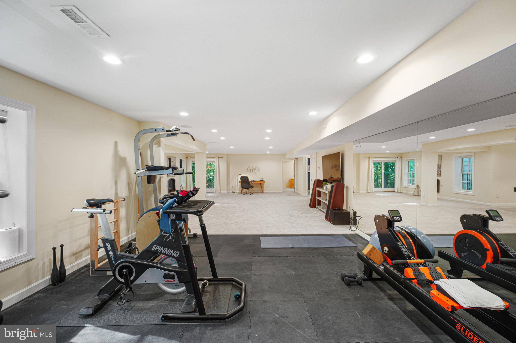 RESTON - Residential