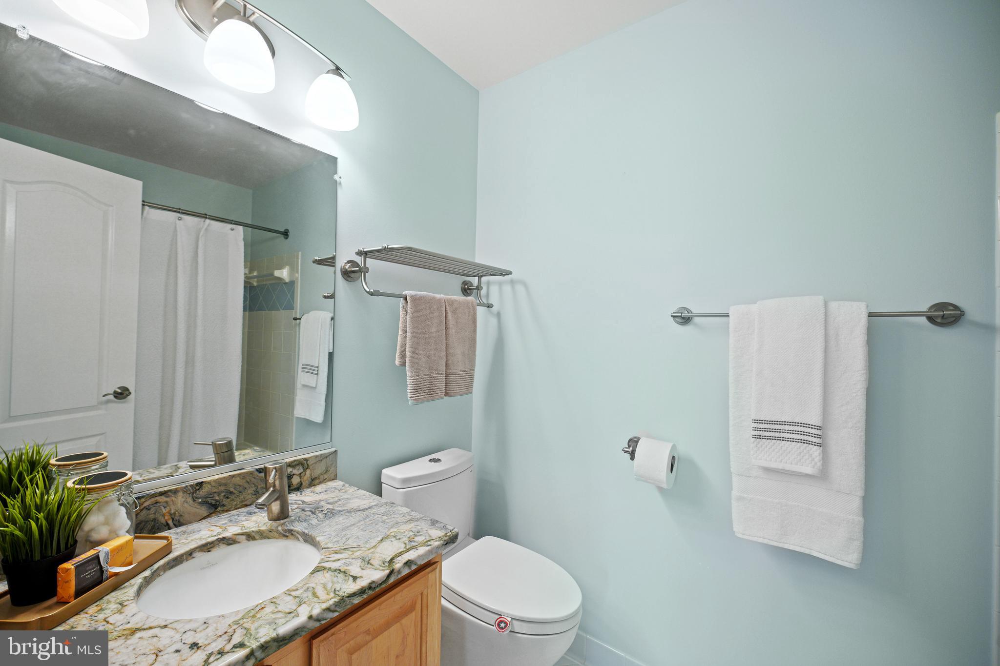 RESTON - Residential