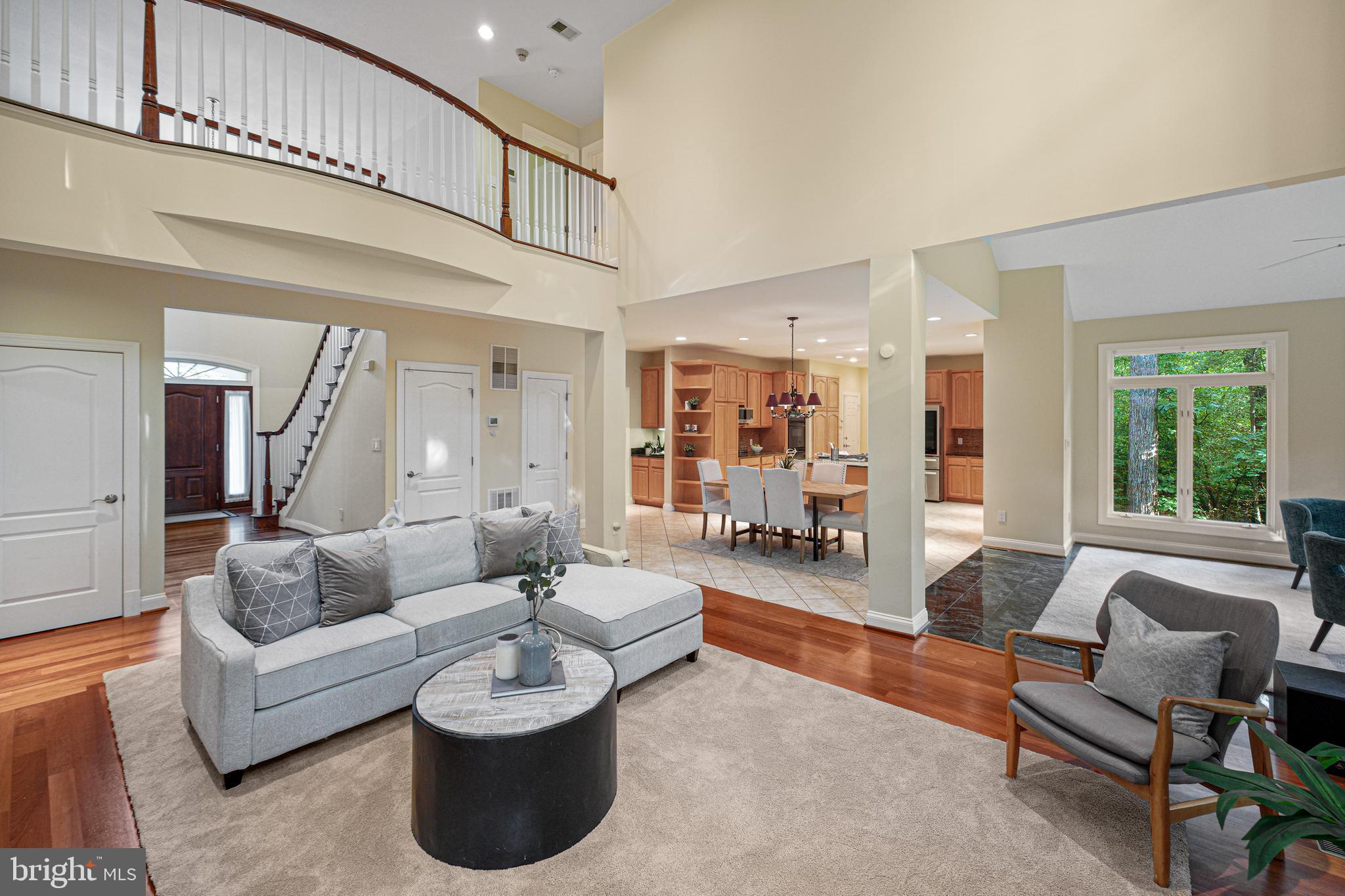 RESTON - Residential