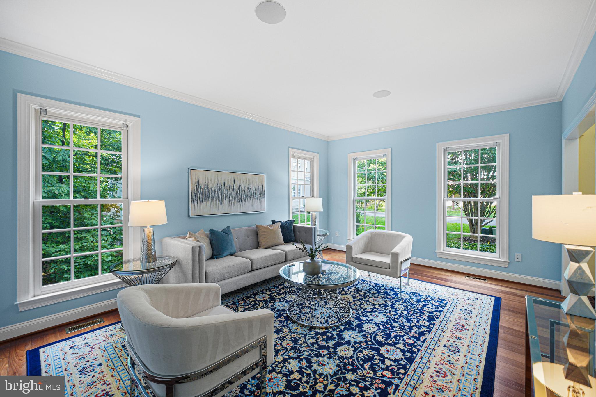 RESTON - Residential