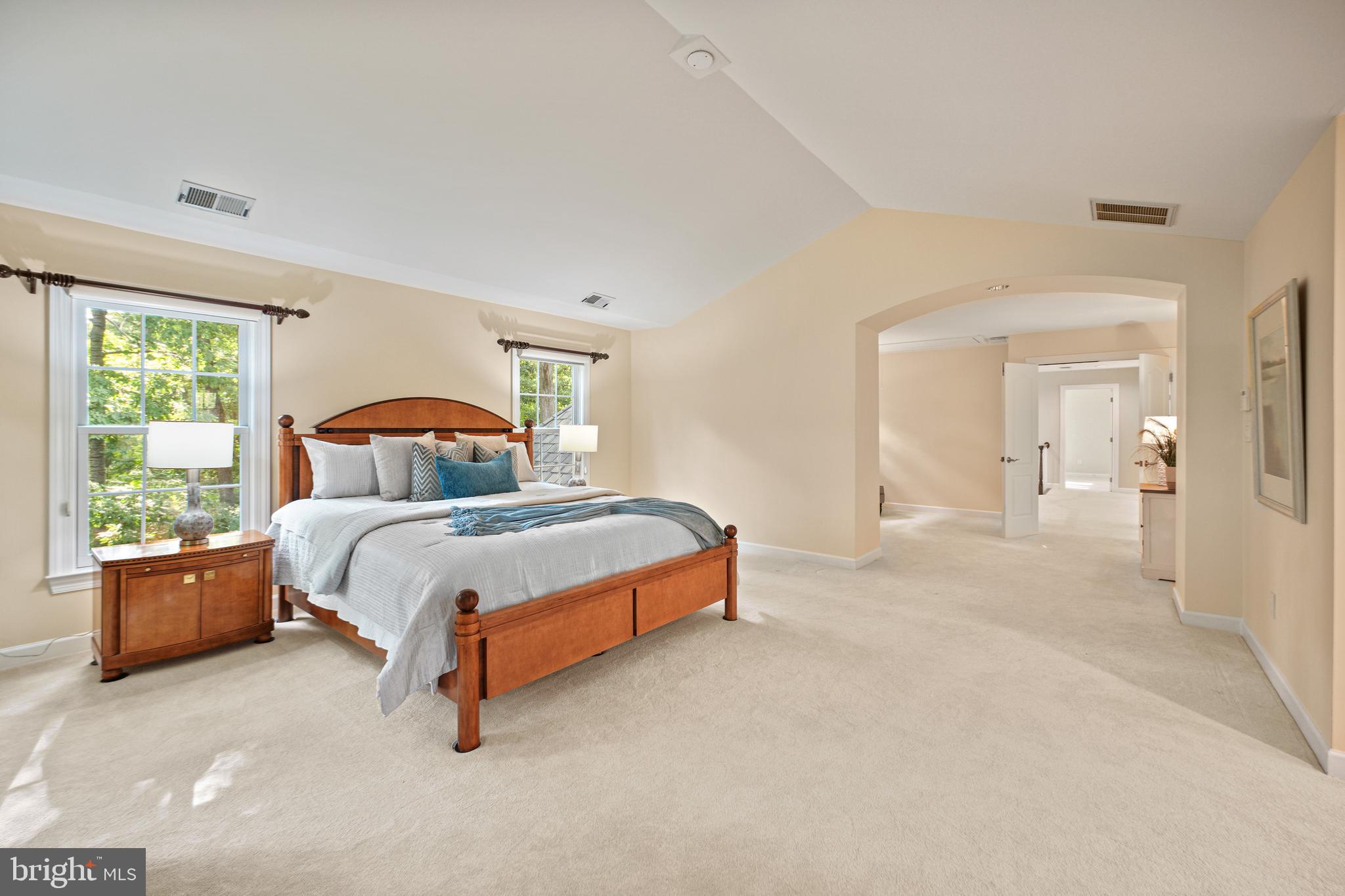 RESTON - Residential