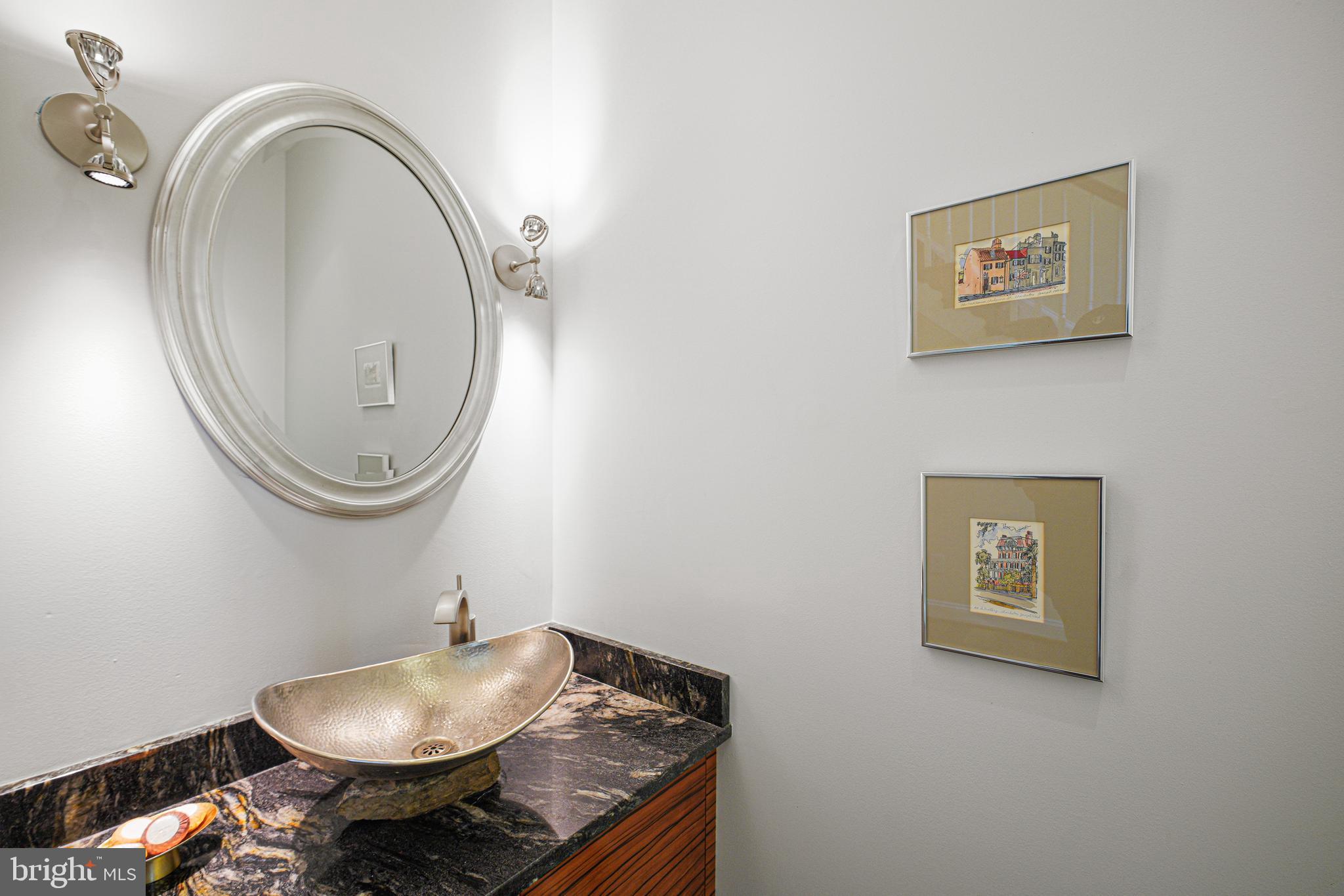 RESTON - Residential