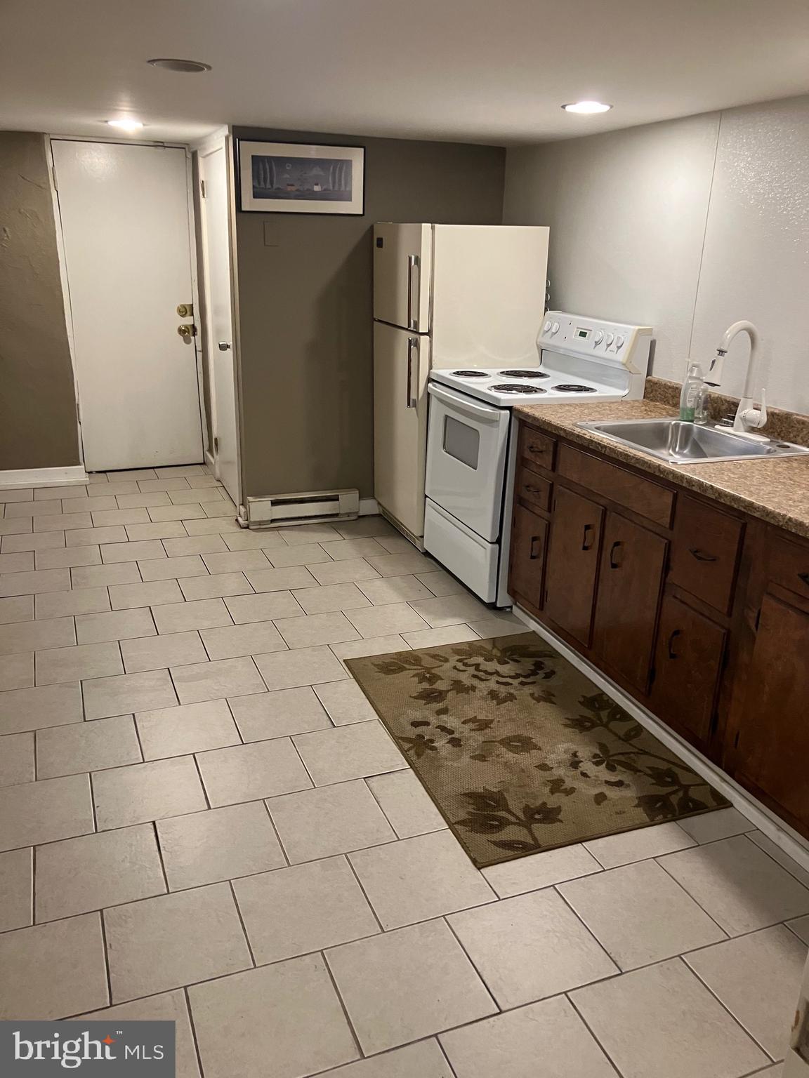 MAYFAIR - Commercial Sale