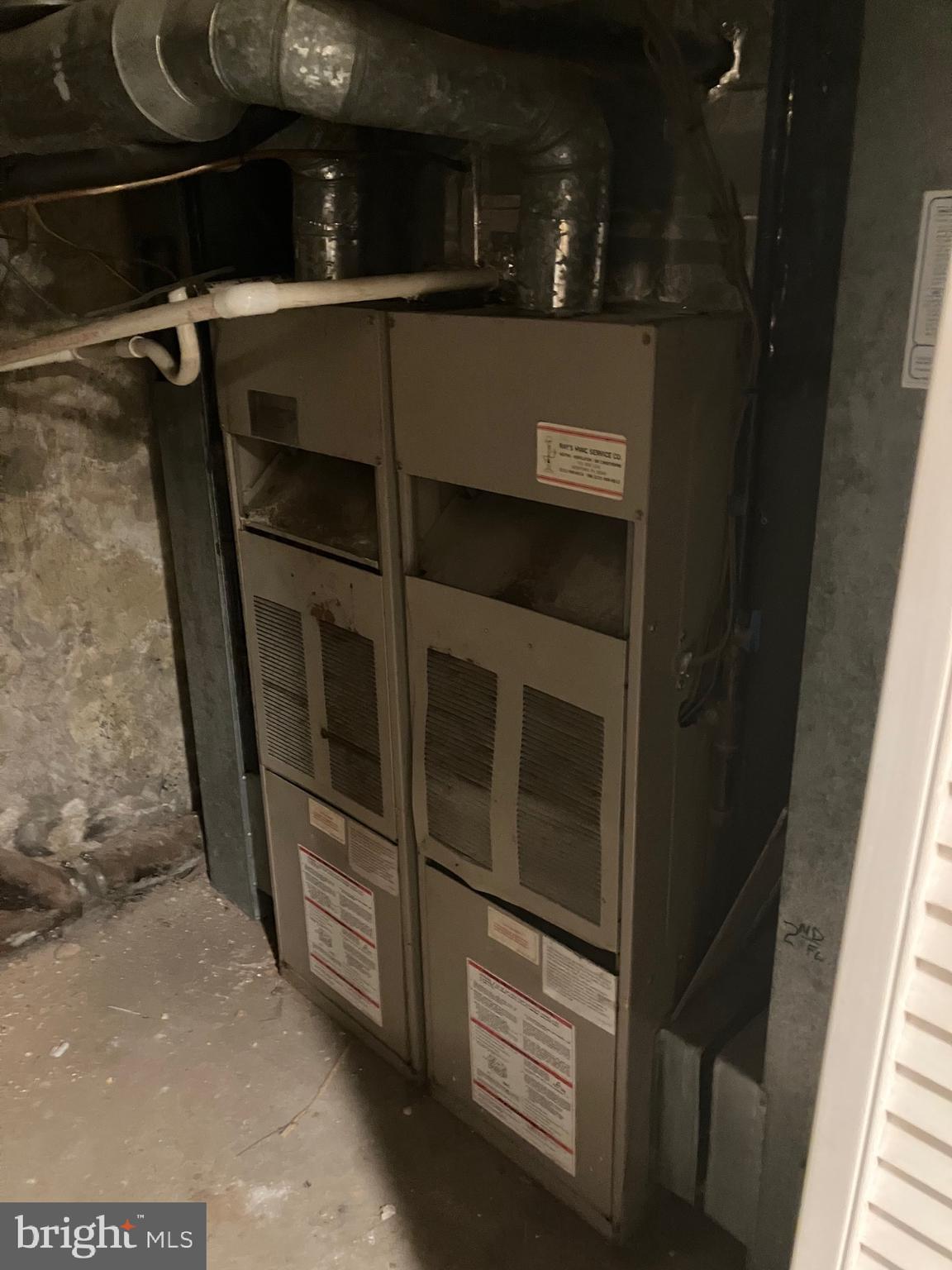 MAYFAIR - Commercial Sale