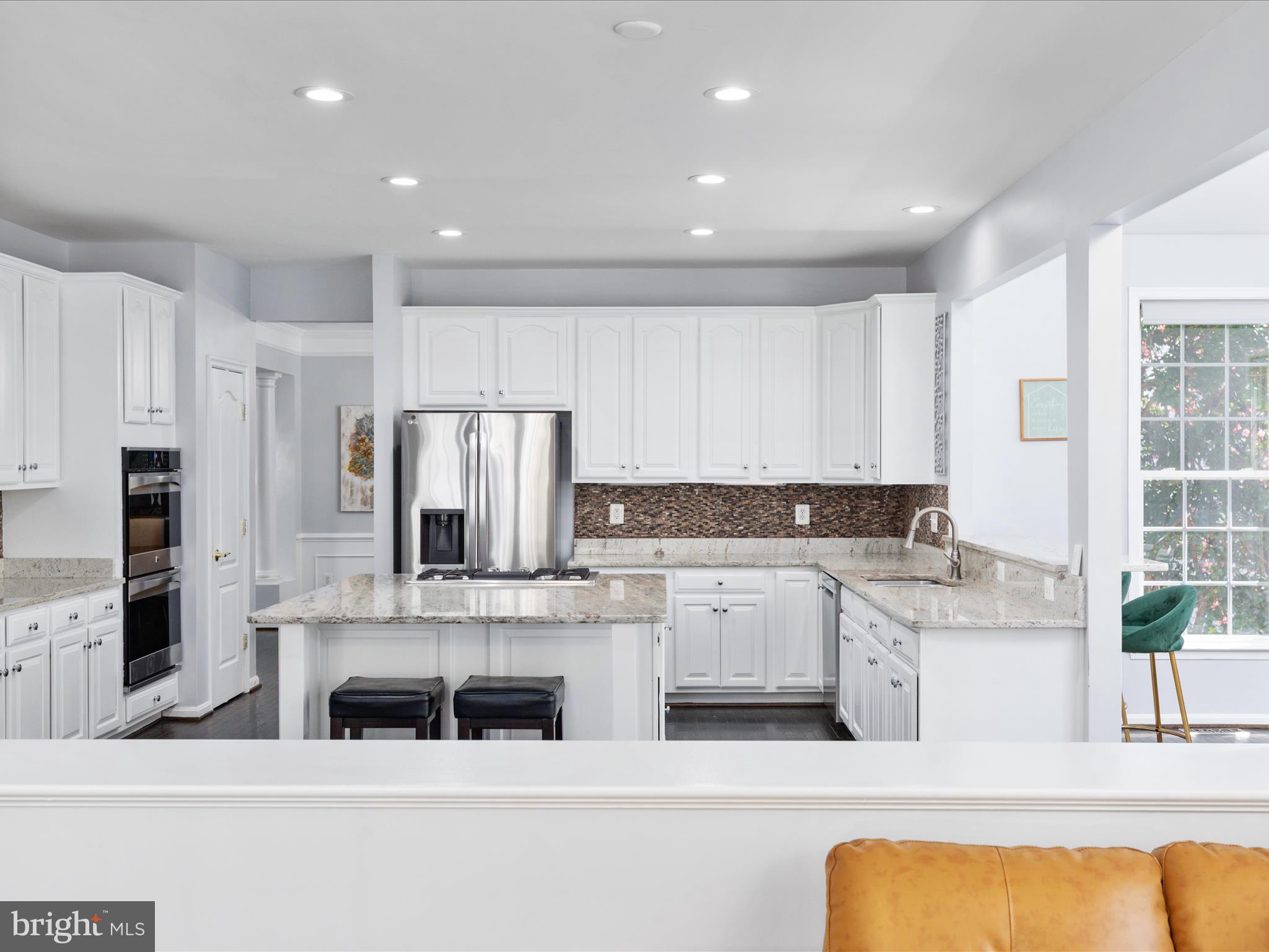 BROADLANDS - Residential