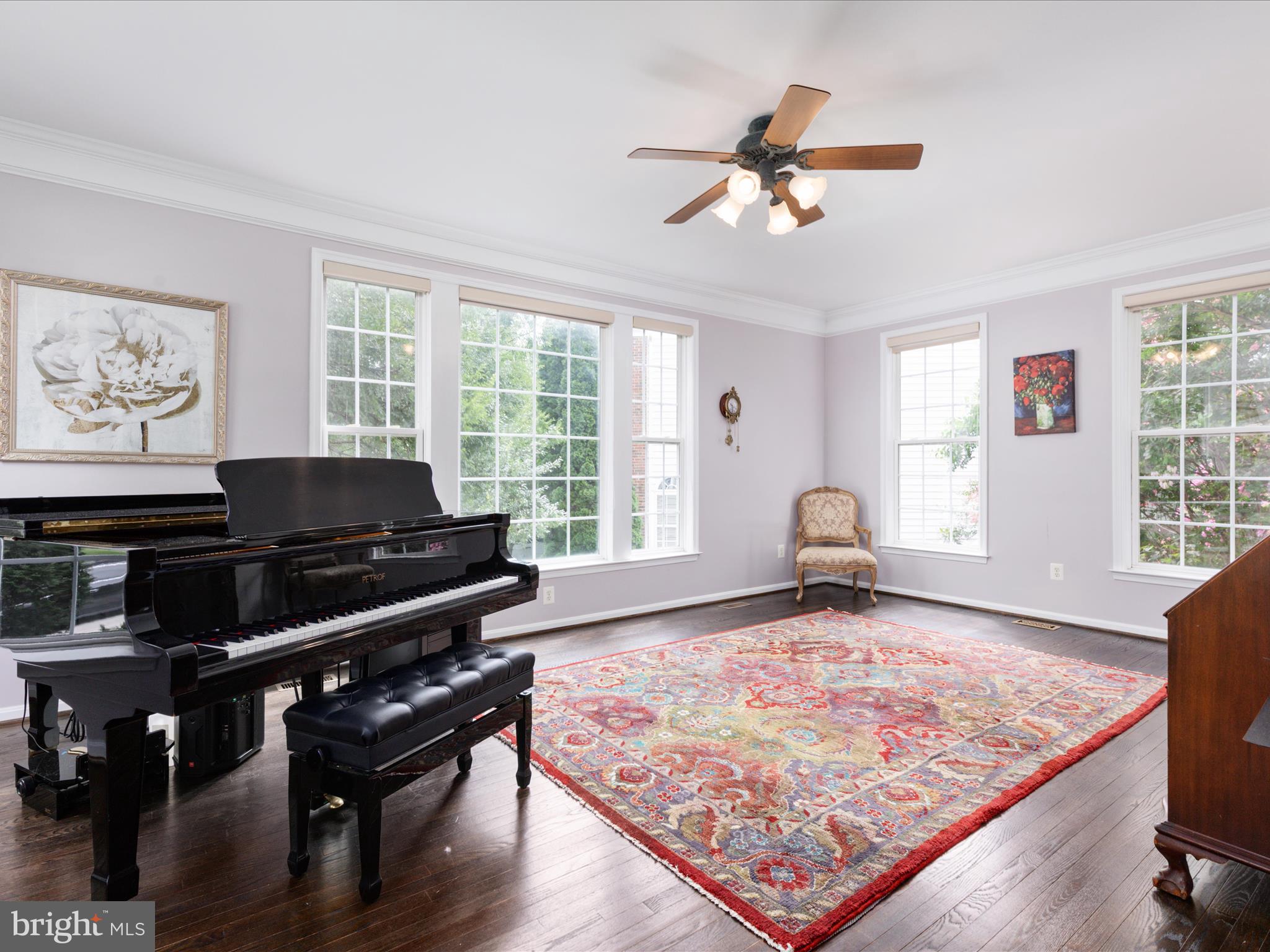 BROADLANDS - Residential