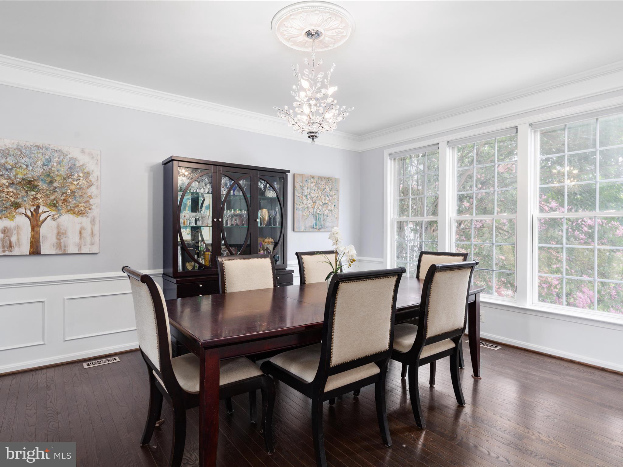 BROADLANDS - Residential