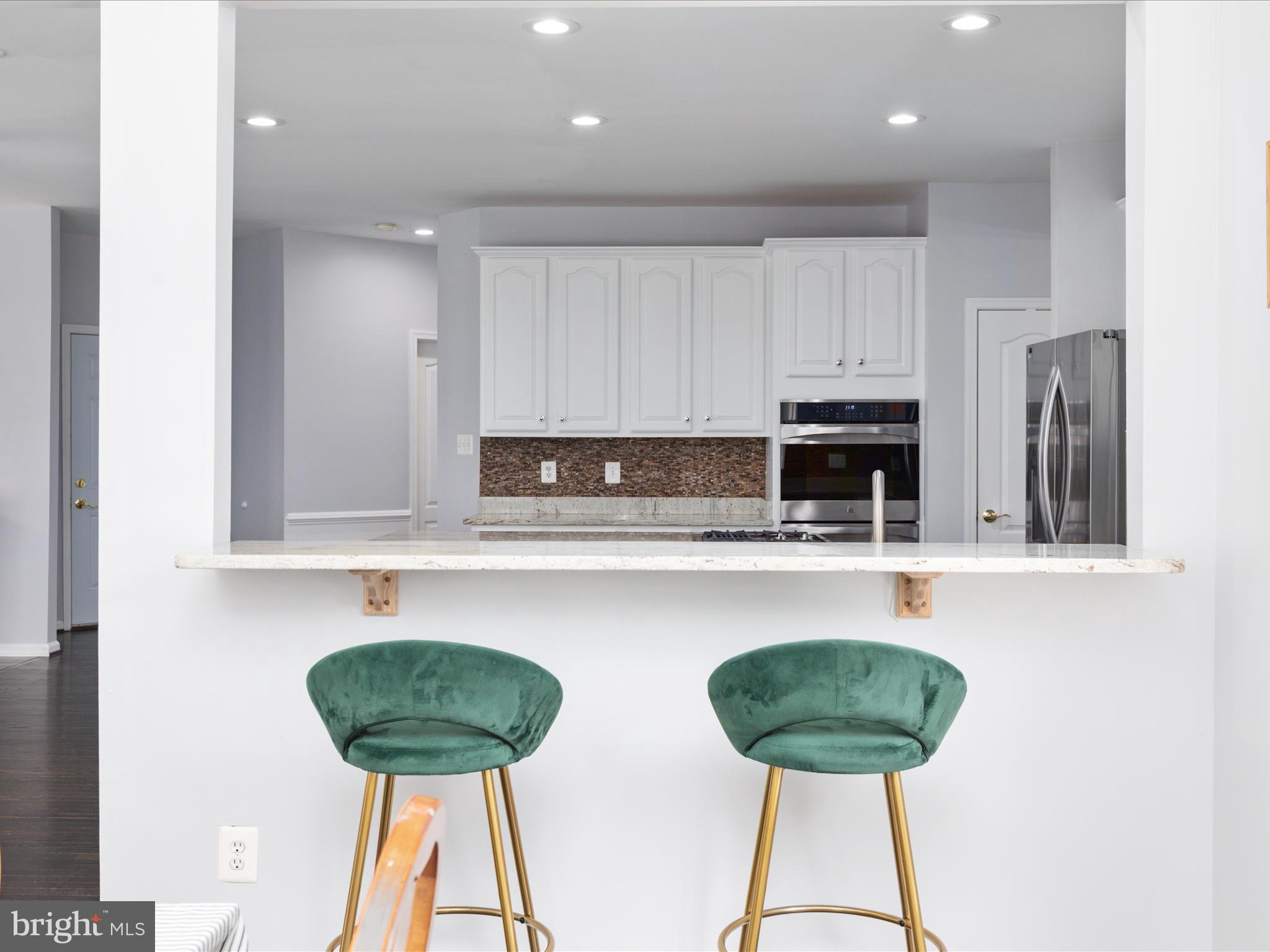 BROADLANDS - Residential