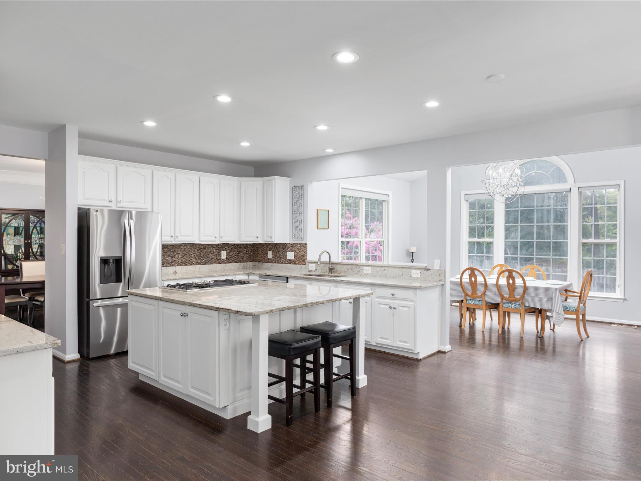 21424 GLEBE VIEW