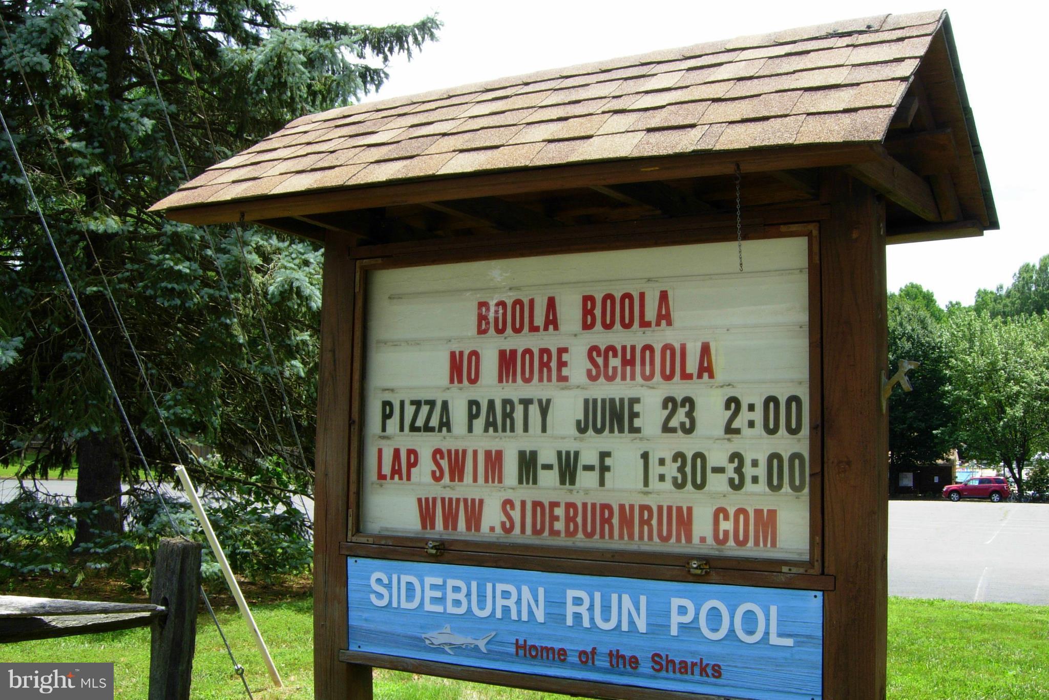 COUNTRY CLUB VIEW - Residential Lease