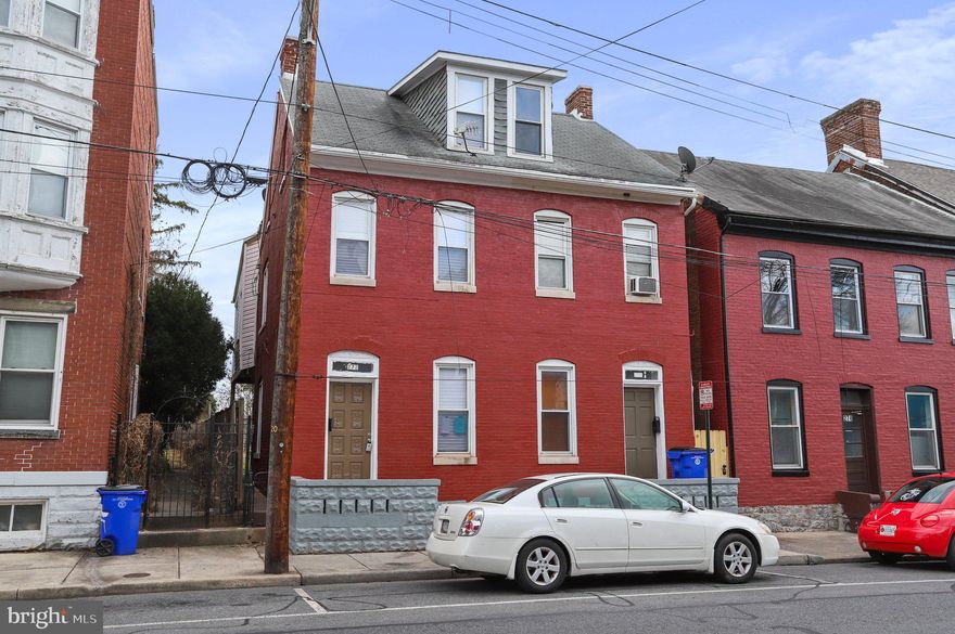 Great opportunity to own a duplex in the heart of Hagerstown! Each of the two units features 3 bedrooms and 1 bathroom. The left side of the duplex  is currently vacant and has been fully renovated featuring new LVP flooring, white shaker kitchen cabinets, granite countertops, stainless steel appliances, new carpet, light fixtures, new boiler (2022), and a bathroom makeover. 

Both units feature radiator heat and window units are utilized for air conditioning. 

The right side of the duplex is currently rented for $805 a month. Tenants pay all utilities including water

There is a large backyard at the rear of the property and a parking pad off of the alleyway.

Live in one side while collecting rent to help offset your mortgage or add this to your rental portfolio for quick cashflow today!