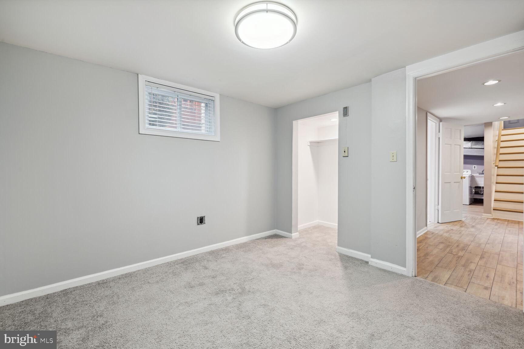 ASPEN HILL PARK - Residential