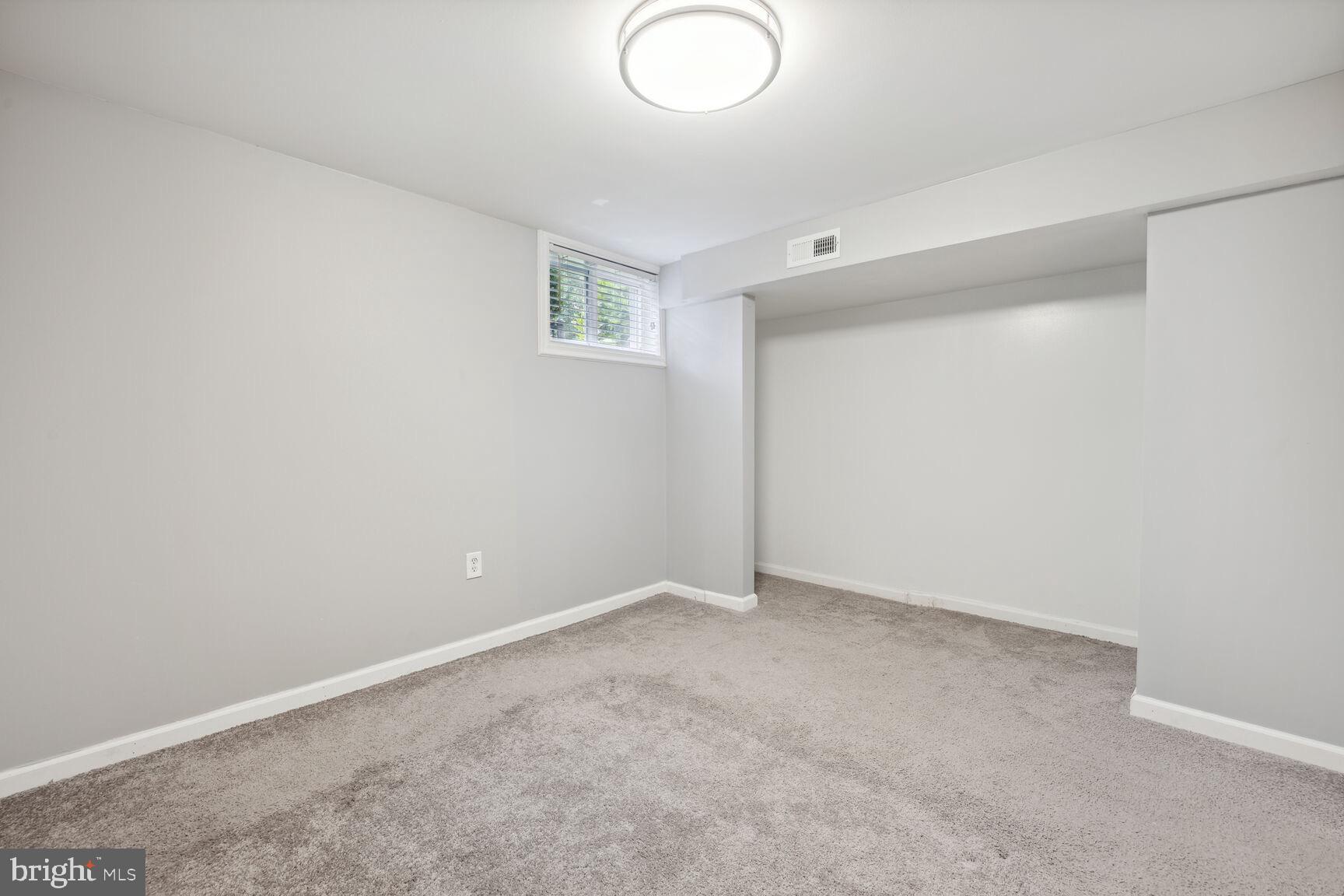 ASPEN HILL PARK - Residential