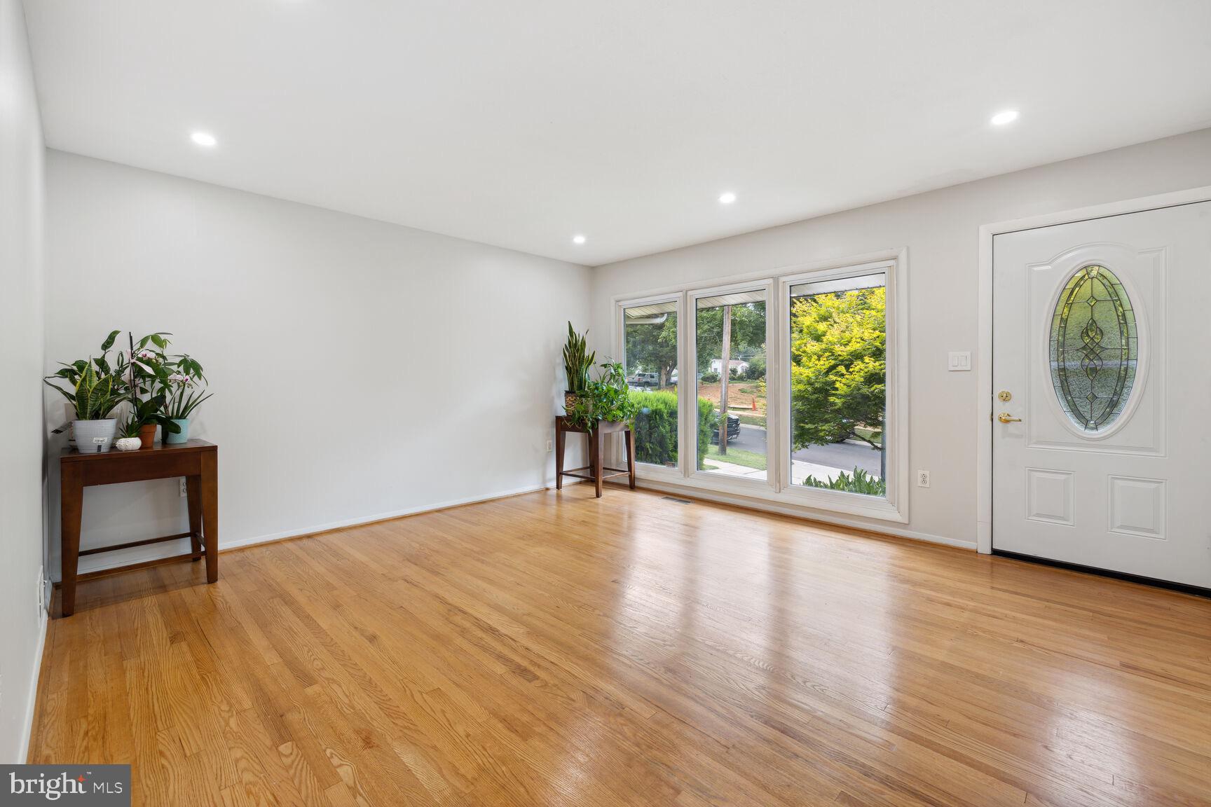 ASPEN HILL PARK - Residential