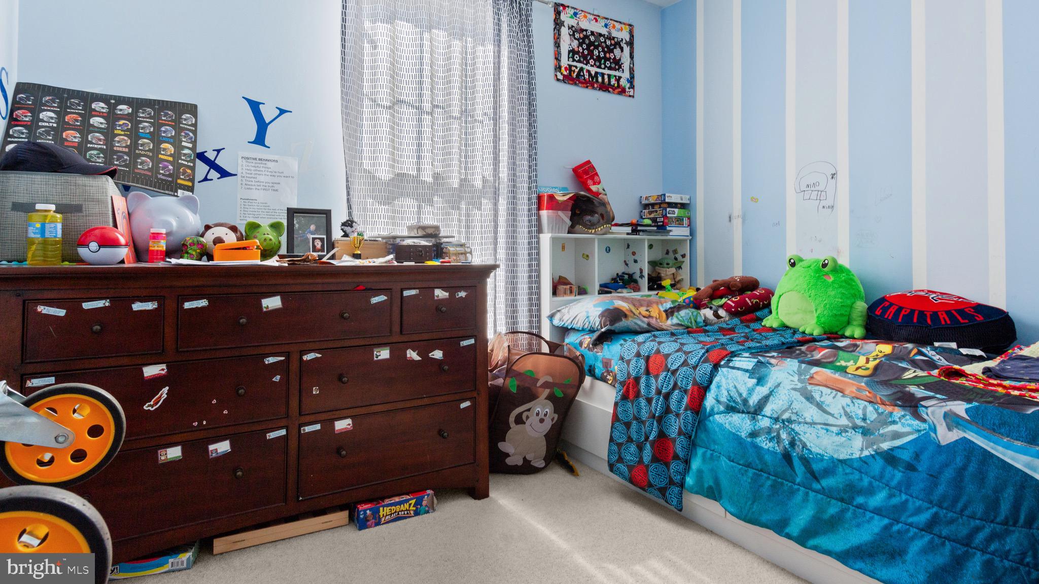 ASHBURN FARM - Residential