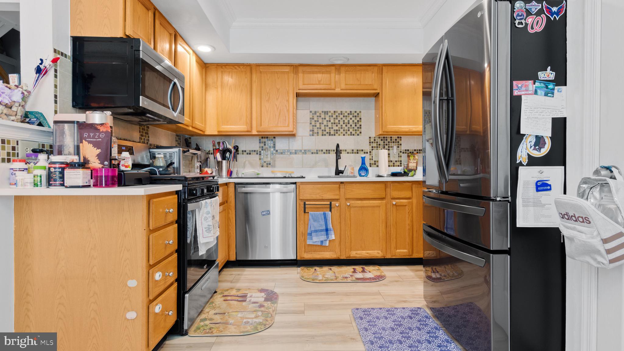 ASHBURN FARM - Residential