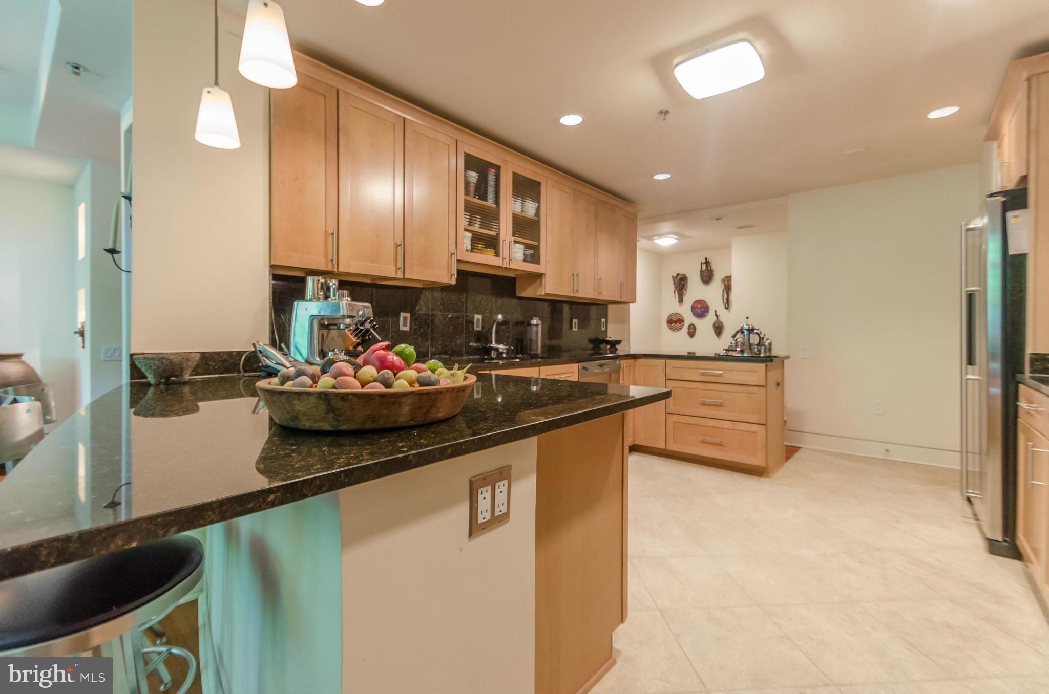 HARBOR EAST - Residential