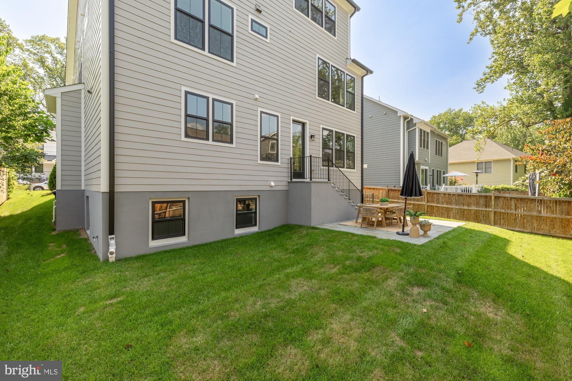 HILLMEAD - Residential