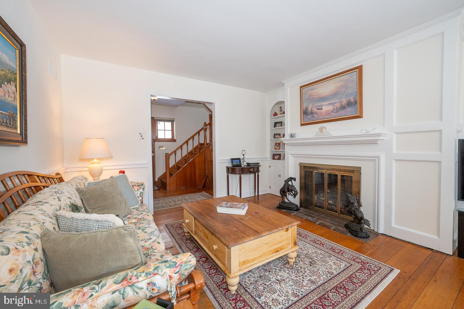 ROSELAWN ISLAND ES - Residential