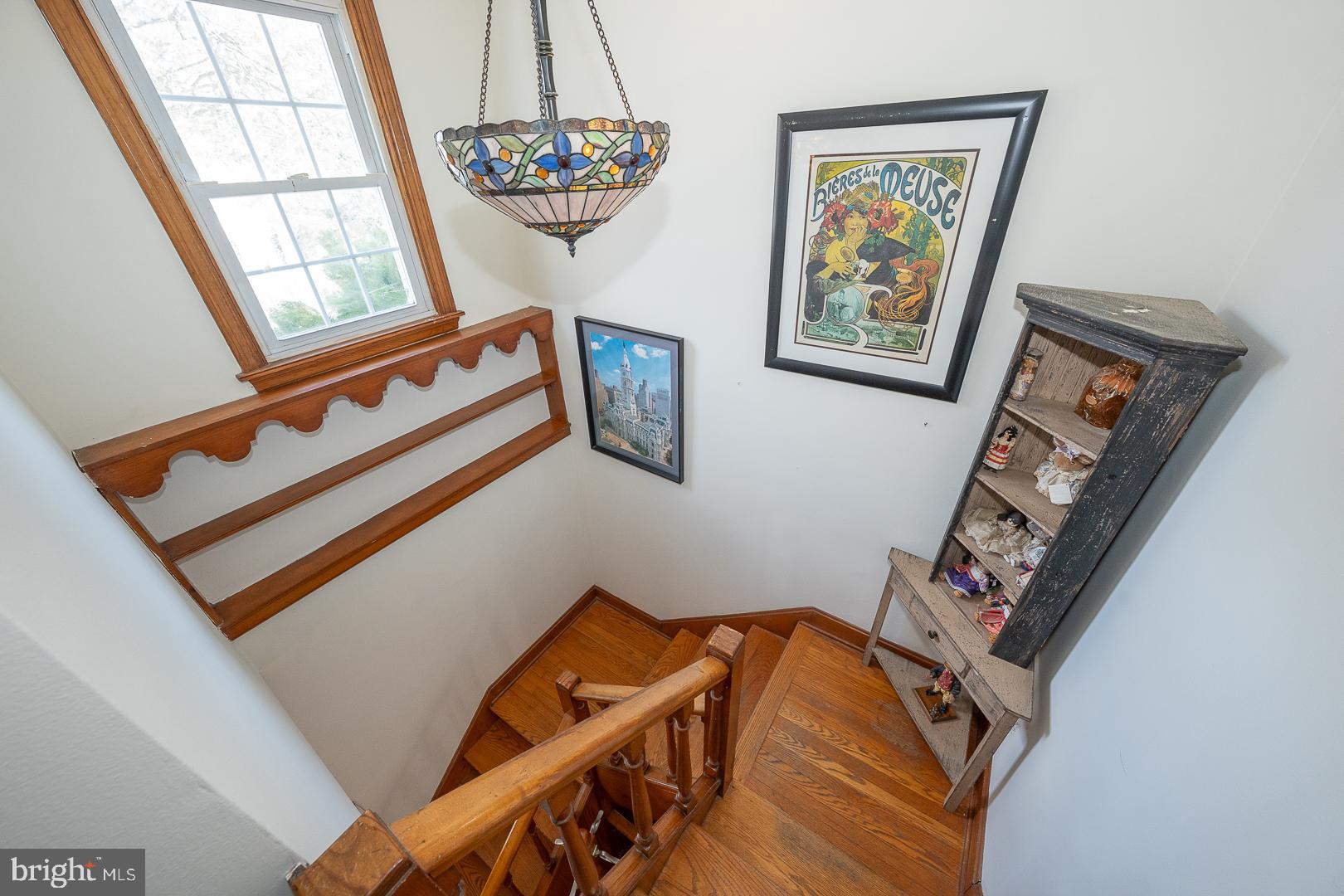 ROSELAWN ISLAND ES - Residential