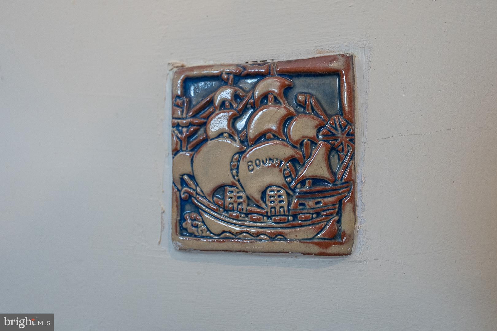 ROSELAWN ISLAND ES - Residential