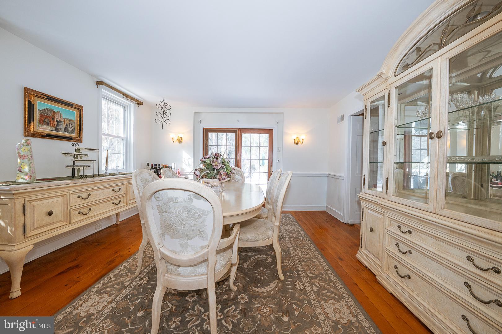 ROSELAWN ISLAND ES - Residential