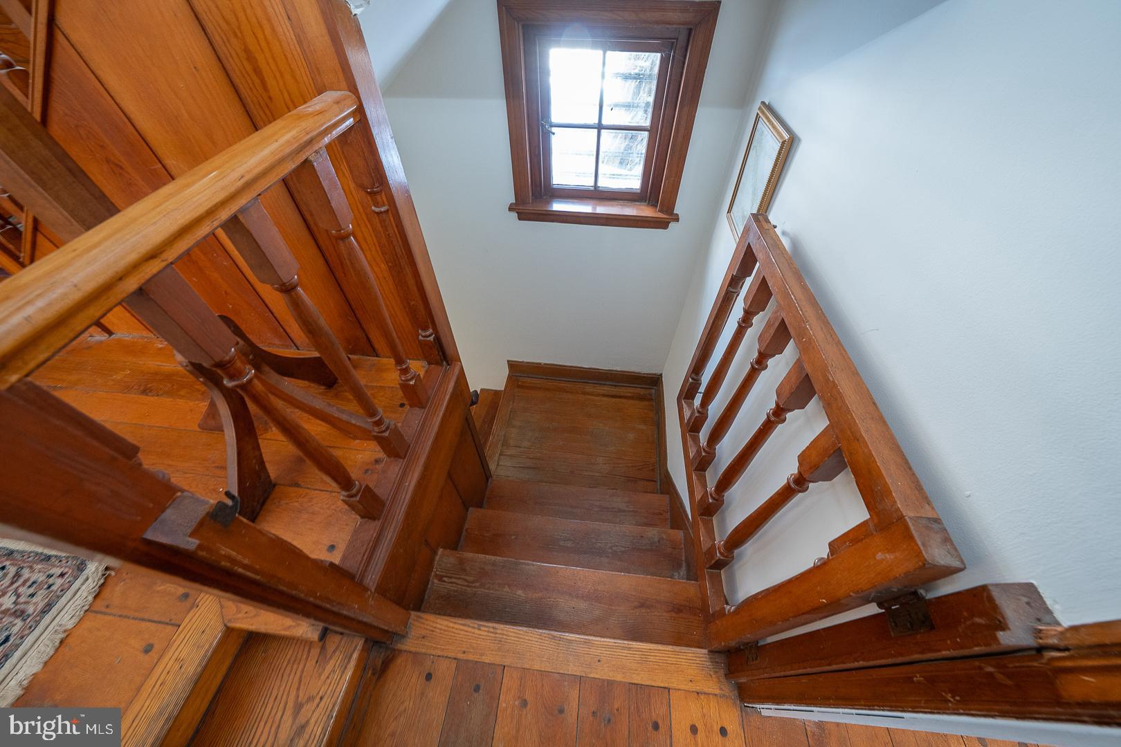 ROSELAWN ISLAND ES - Residential