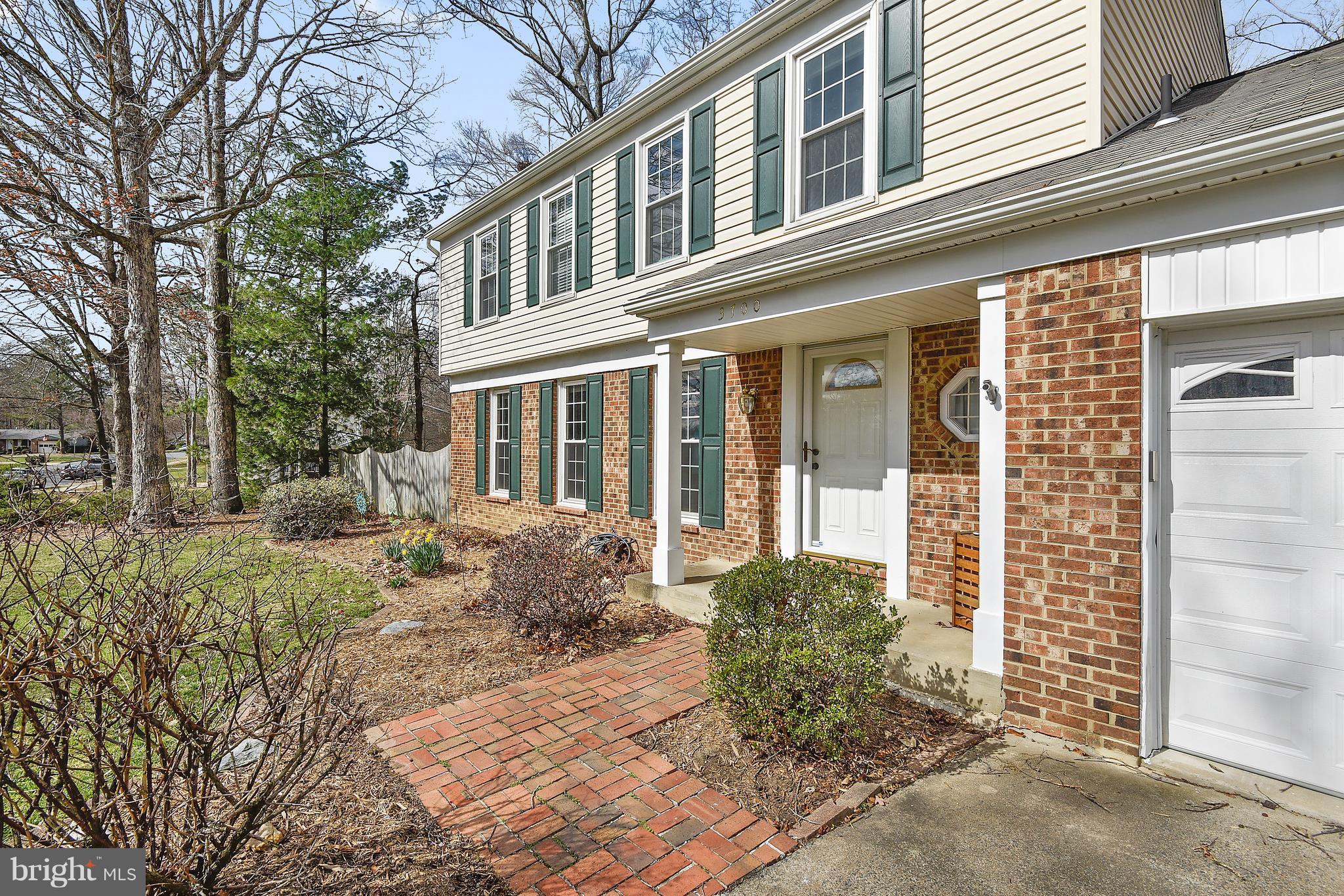 MONTCLAIR - Residential