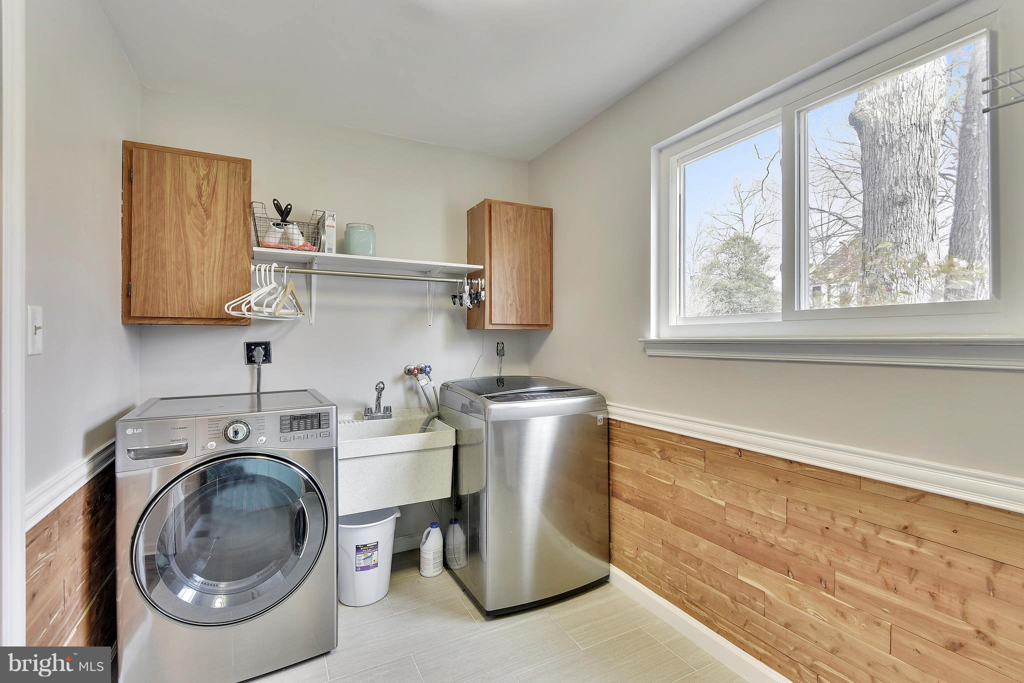 MONTCLAIR - Residential