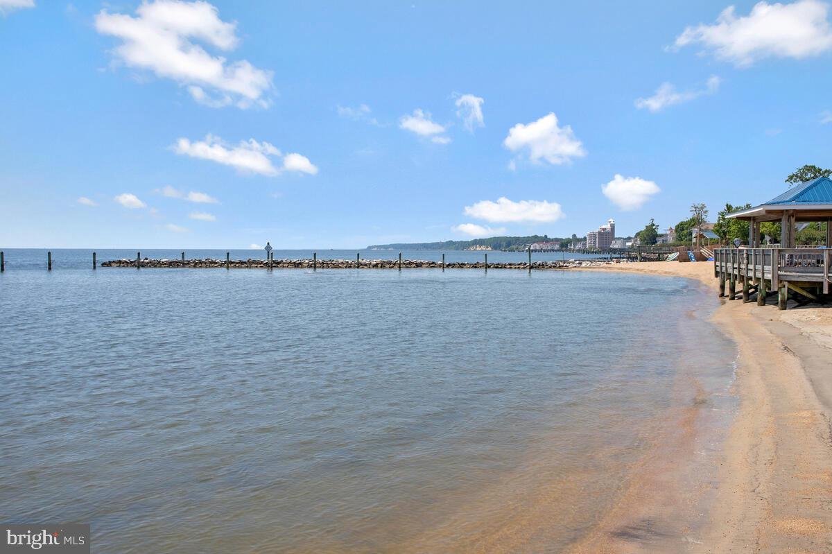 NORTH CHESAPEAKE BEACH - Residential