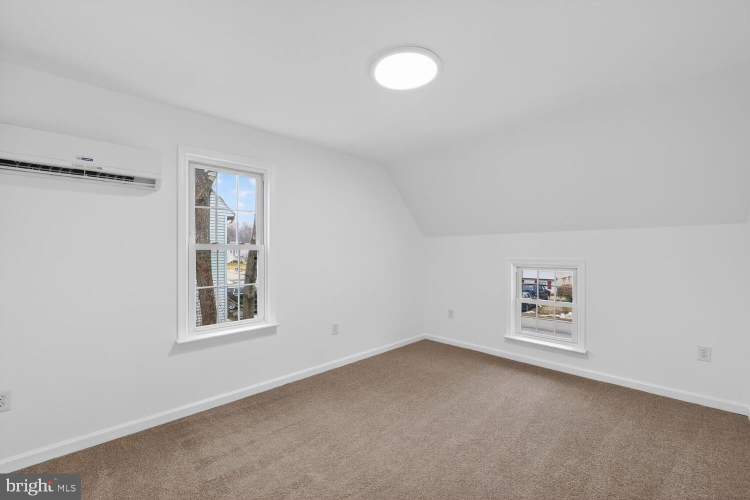 NORTH CHESAPEAKE BEACH - Residential