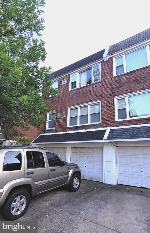 Townhouse For Rent - 216 Lockart Terrace<br/> Philadelphia County, PHILADELPHIA, PA 19116