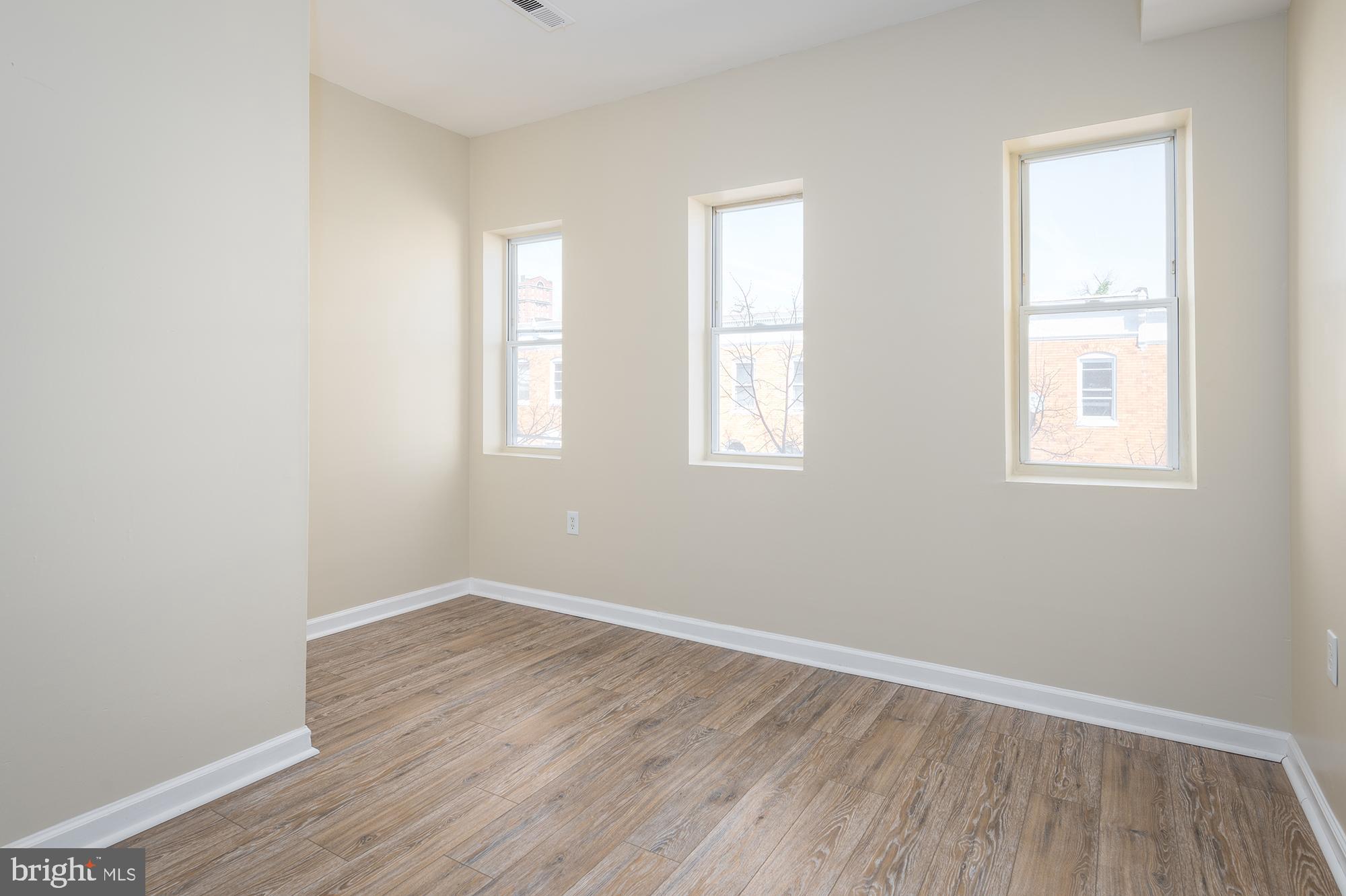 DRUID HILL PARK - Residential Income