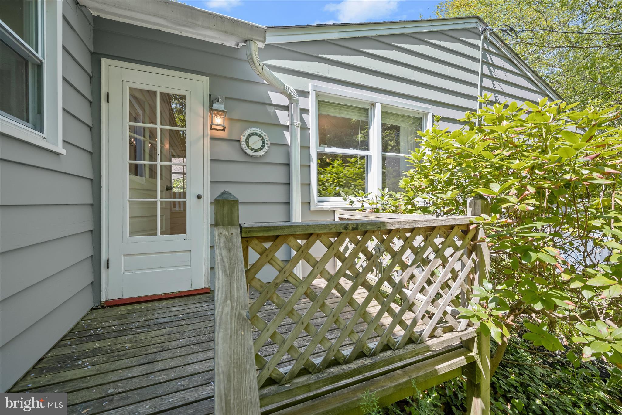 PLEASANT PLAINS - Residential