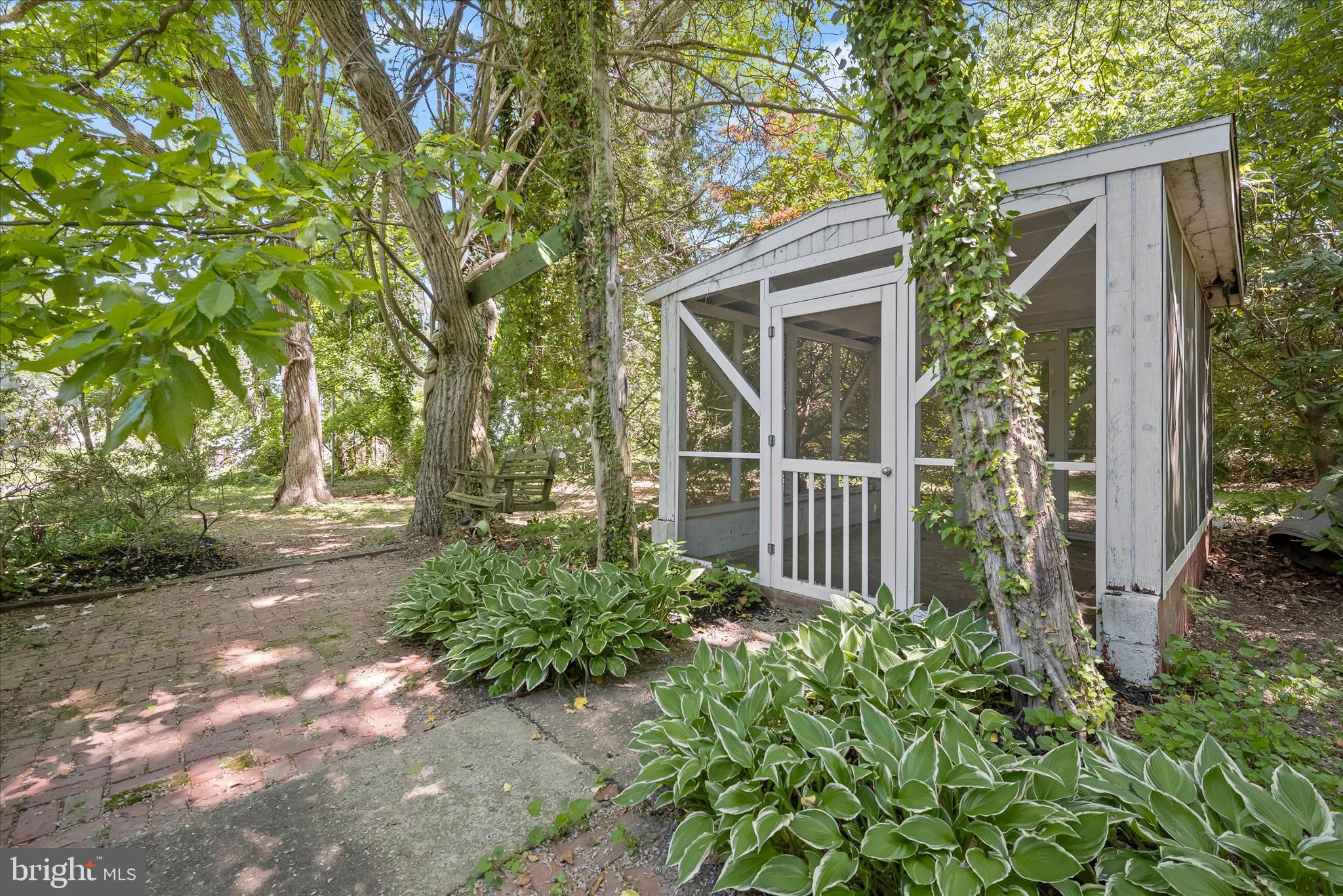 PLEASANT PLAINS - Residential
