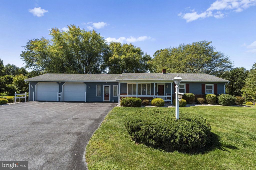 Photo of 462 Sawmill Road, NEW PROVIDENCE, PA 17560 (MLS # PALA2079330)