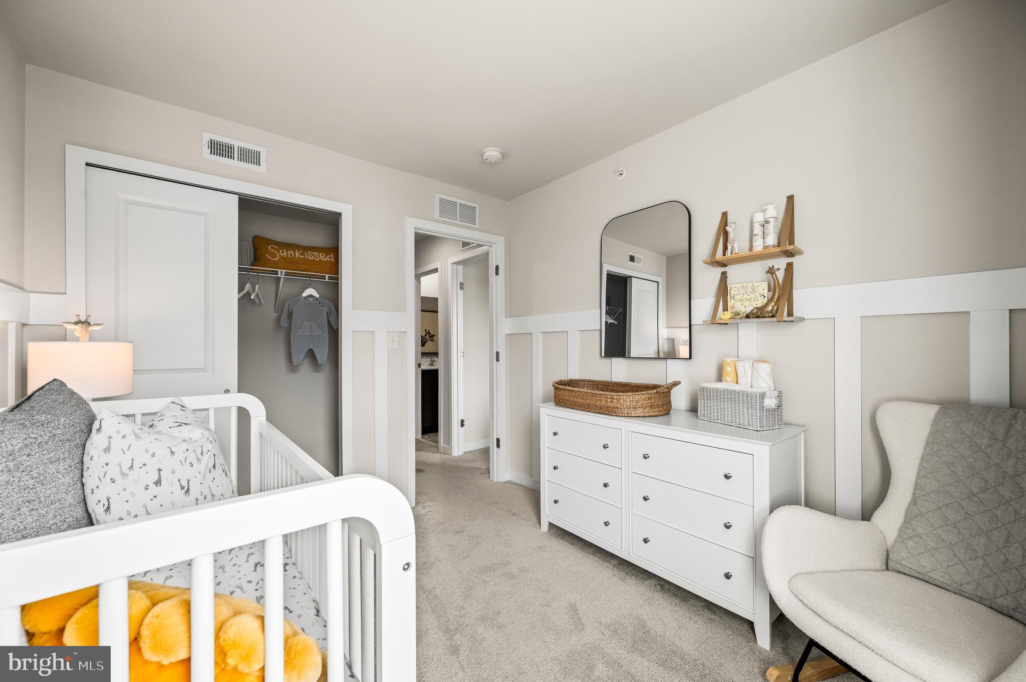 RIVER POINTE - Residential