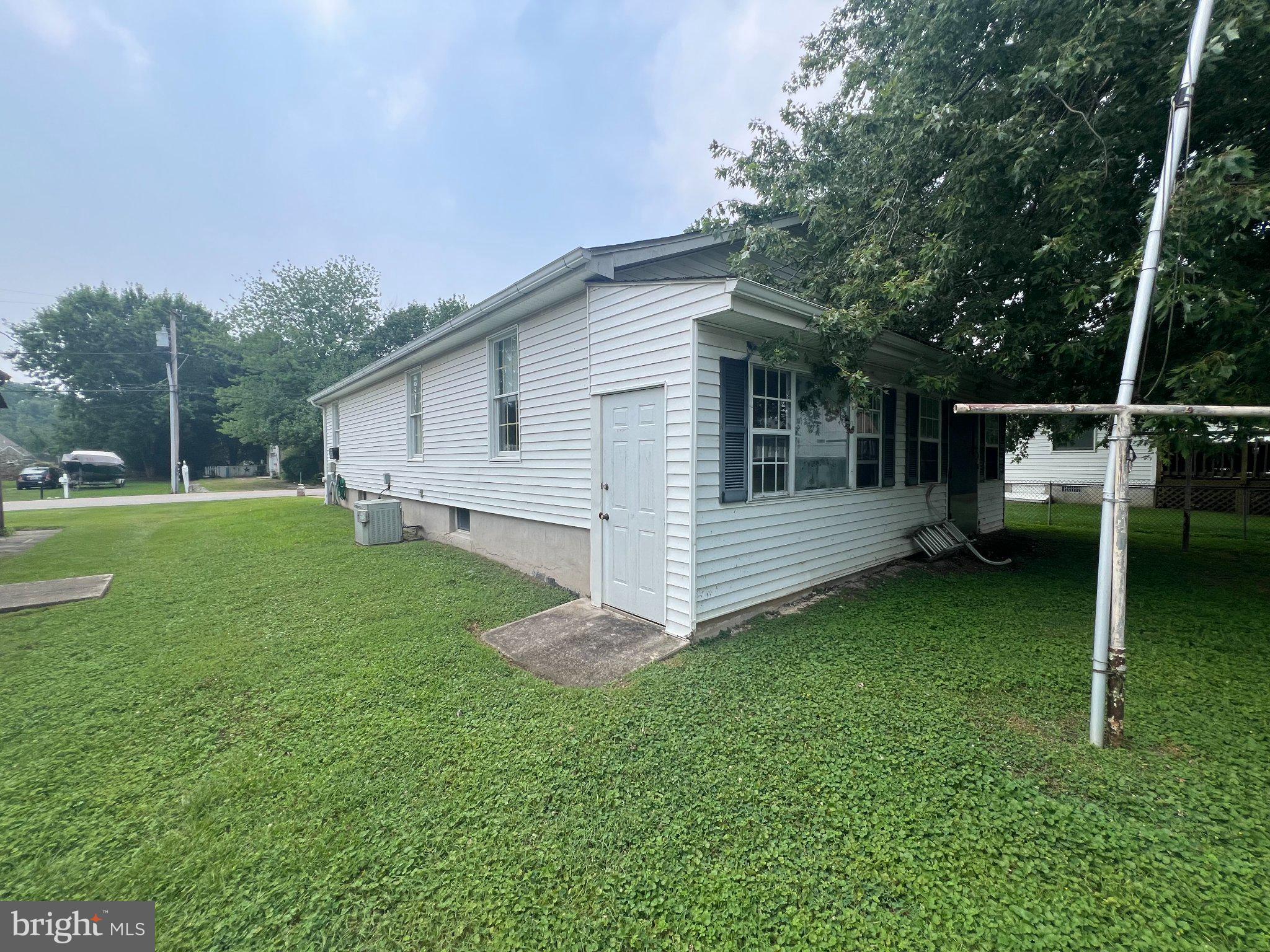 7328 GUNPOWDER ROAD