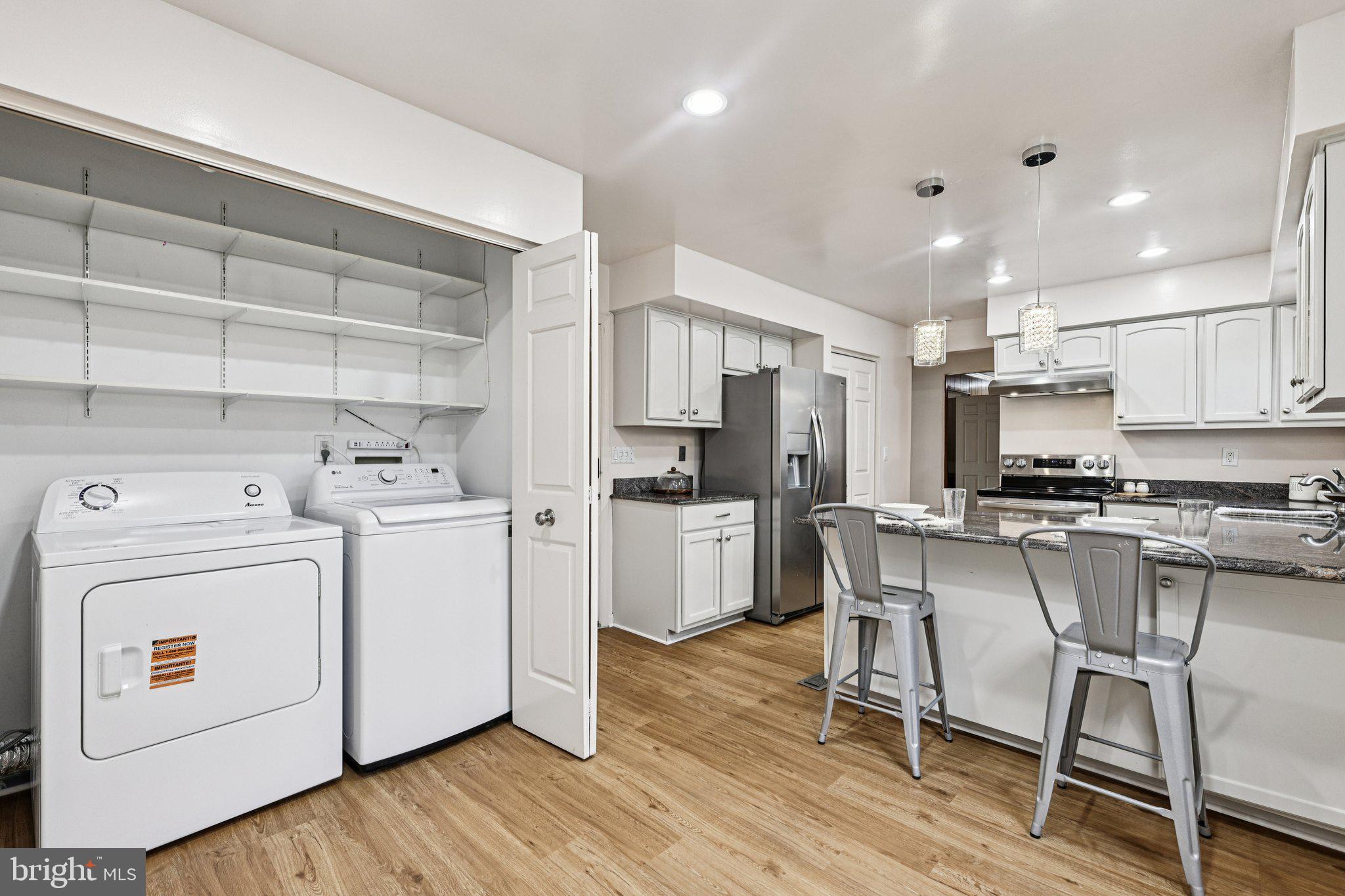 MILL CREEK SOUTH - Residential